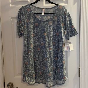 NWT LuLaRoe M Perfect T